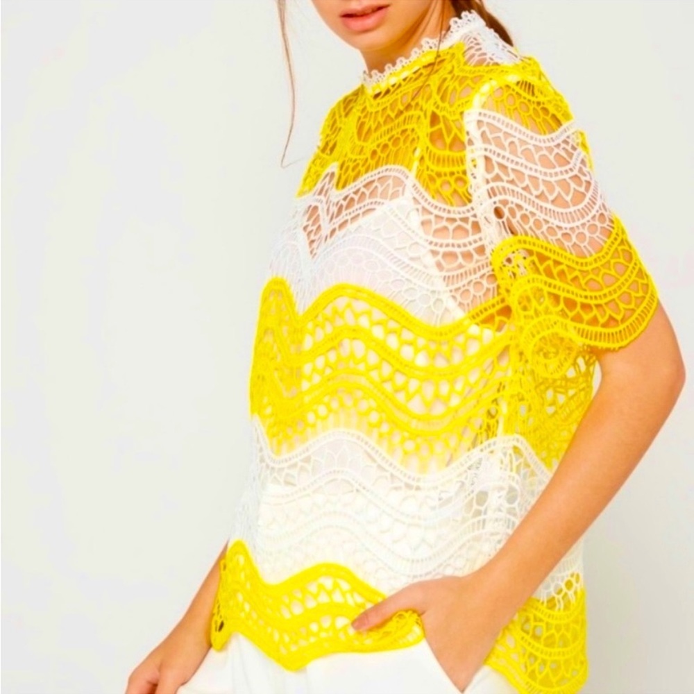 IPEKYOL Lace Blouse